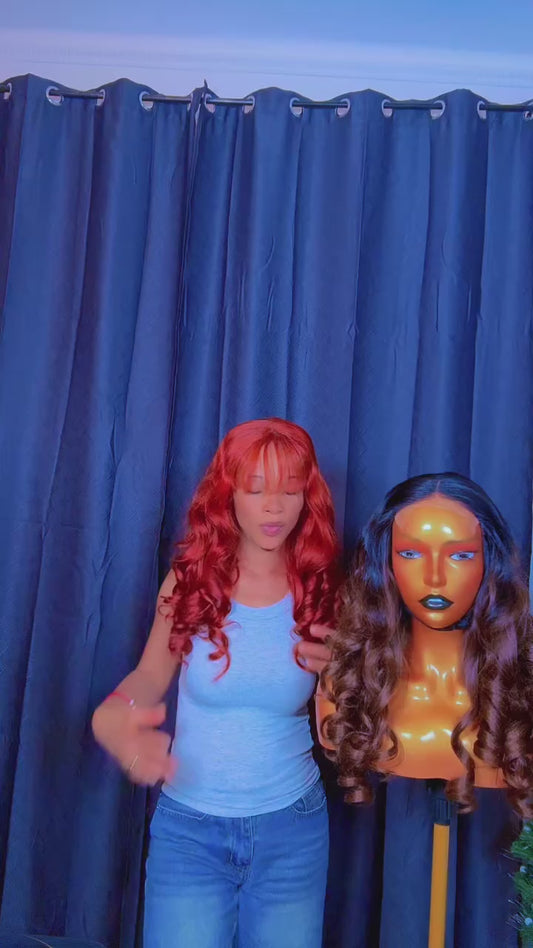 BOUNCY WIG